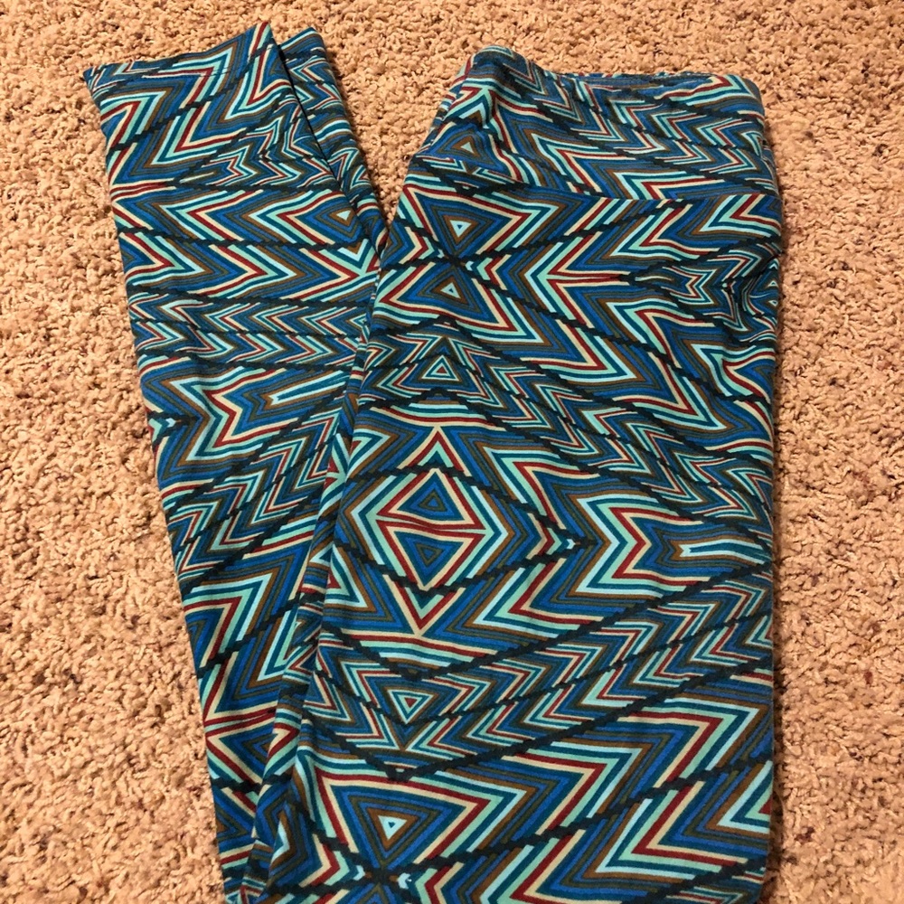 EUC Lularoe OS leggings